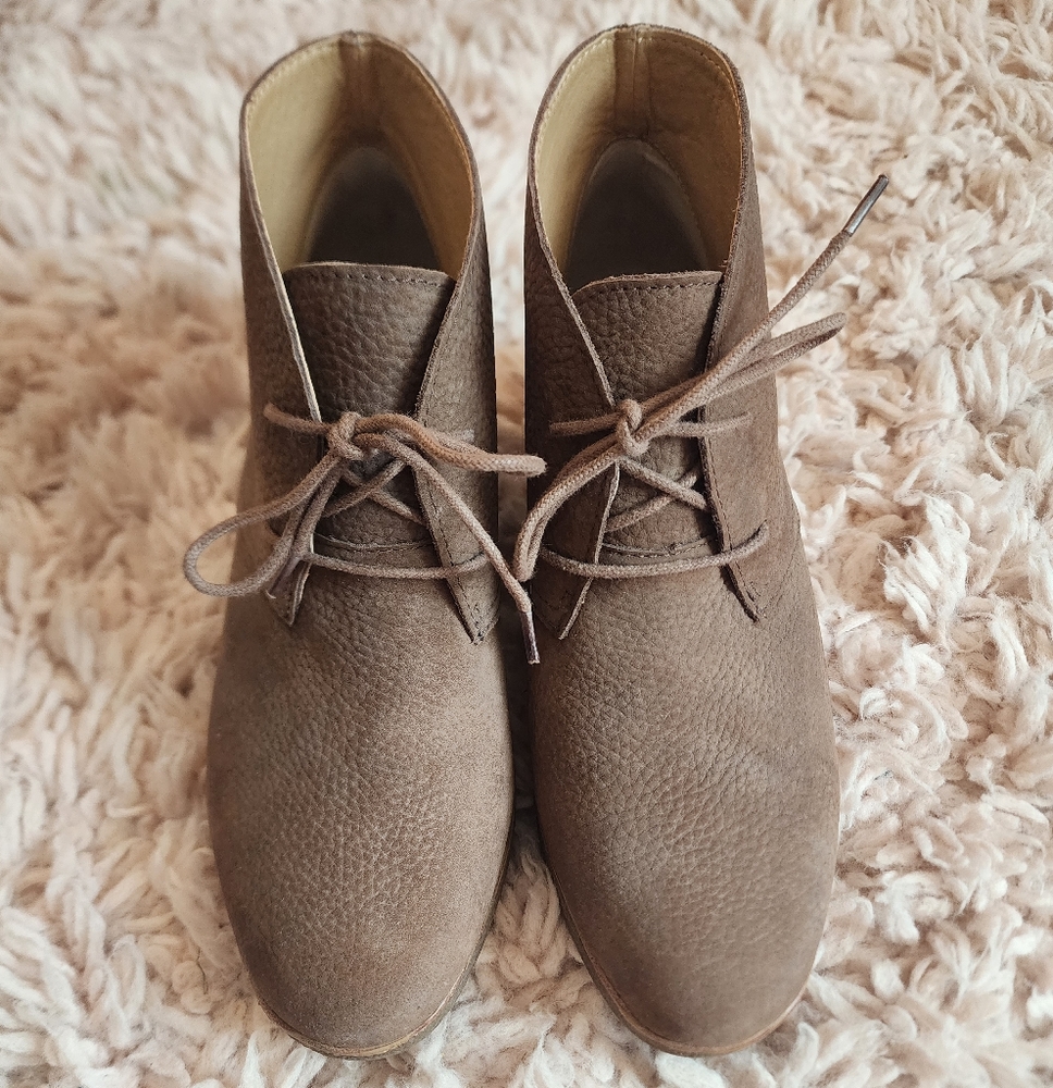 Lucky Brand lace-up brown booties
